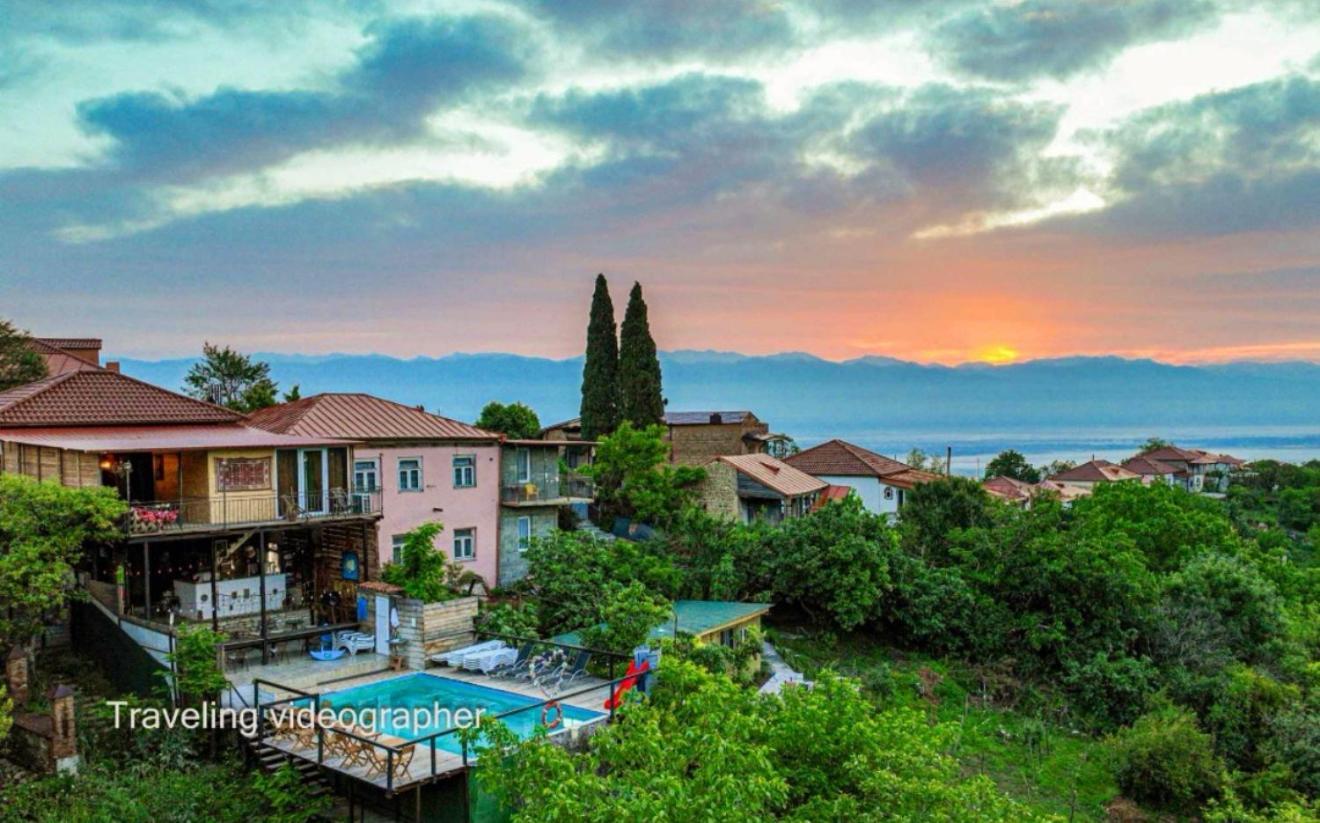 Provance & Swimming Pool * Sighnaghi